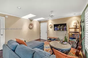 320 SE 10th, Pompano Beach, FL 33060 - Photo 3