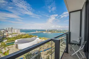 398 NE 5th, Miami, FL 33132 - Photo 15