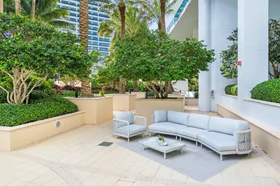 5959 Collins #606, Miami Beach, FL 33140 - Photo 41