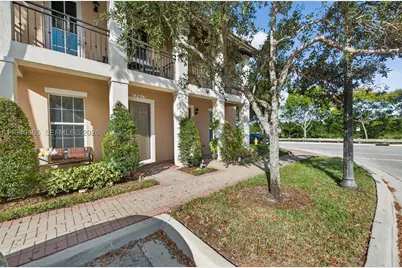 14615 SW 14th #14615, Pembroke Pines, FL 33027 - Photo 5