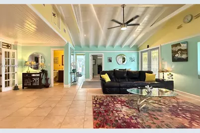 19280 SW 304th, Homestead, FL 33030 - Photo 11