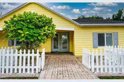 19280 SW 304th, Homestead, FL 33030 - Photo 7