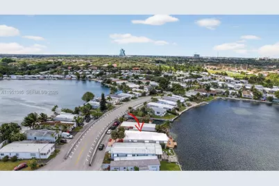 3033 Lakeshore, Dania Beach, FL 33312 - Photo 3