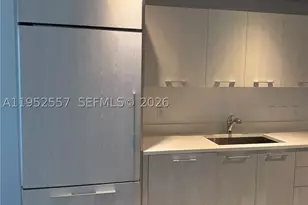 45 SW 9th, Miami, FL 33130 - Photo 15