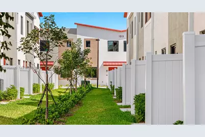 1001 NE 58th #B1, Oakland Park, FL 33334 - Photo 41