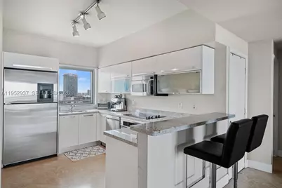 601 NE 36th #1704, Miami, FL 33137 - Photo 9