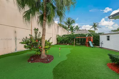 10870 SW 106th, Miami, FL 33176 - Photo 37
