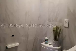 3600 Mystic Pointe, Aventura, FL 33180 - Photo 13