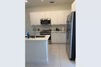 8001 NW 41st #F-310, Doral, FL 33166 - Photo 5