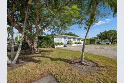 6891 SW 26th, Miami, FL 33155 - Photo 3