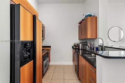 335 S Biscayne #UPH-10, Miami, FL 33131 - Photo 5