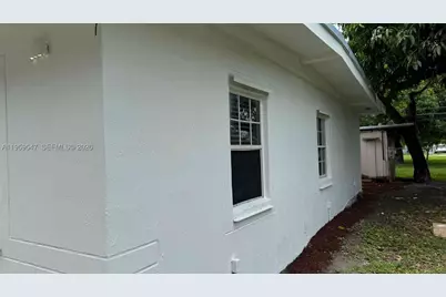 16221 E Bunche Park, Miami Gardens, FL 33054 - Photo 3