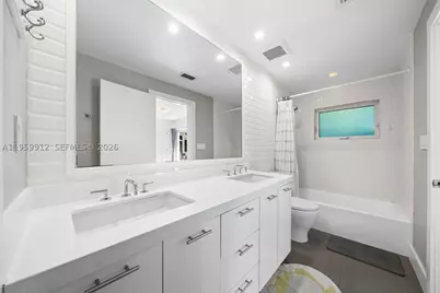 4595 N Jefferson, Miami Beach, FL 33140 - Photo 23