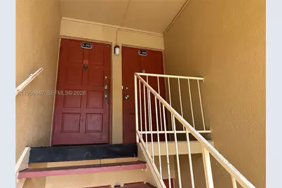 1000 Lake Of The Woods #E204, Other Fl City, FL 32730 - Photo 3