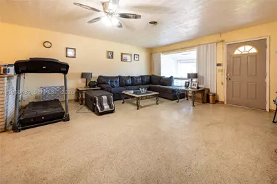 600 SW 11th, Hallandale, FL 33009 - Photo 5