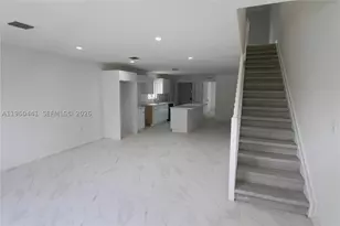7823 NW 5th, Miami, FL 33150 - Photo 5