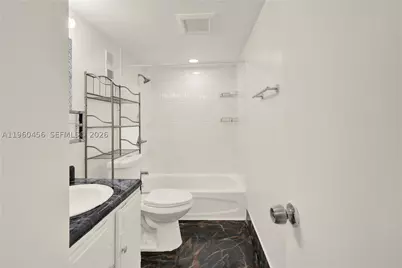 1555 W 44th #305, Hialeah, FL 33012 - Photo 17