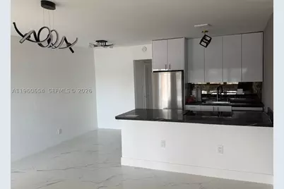 725 SW 11th #17F, Hallandale, FL 33009 - Photo 5