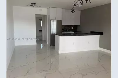 725 SW 11th #17F, Hallandale, FL 33009 - Photo 3
