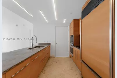 475 Brickell #3513, Miami, FL 33131 - Photo 5
