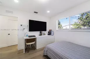 45 NE 124th, North Miami, FL 33161 - Photo 37
