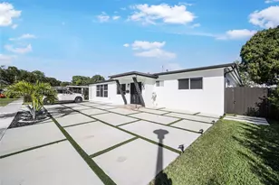 45 NE 124th, North Miami, FL 33161 - Photo 11