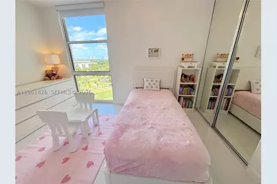 20301 W Country Club #1422, Aventura, FL 33180 - Photo 21