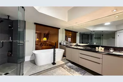 2000 Island #2404, Aventura, FL 33160 - Photo 33