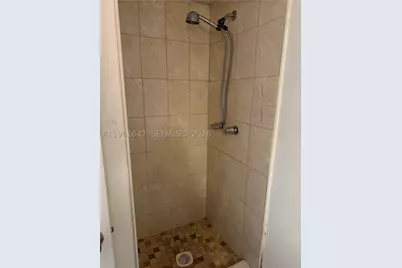 4805 NW 7th #408-15, Miami, FL 33126 - Photo 9