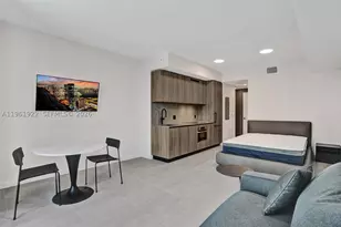 121 NE 5th, Miami, FL 33132 - Photo 15