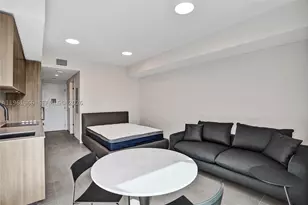 121 NE 5th, Miami, FL 33132 - Photo 23