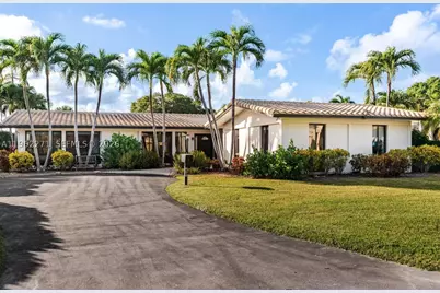 636 Hibiscus, Hallandale, FL 33009 - Photo 11