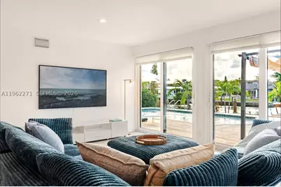 636 Hibiscus, Hallandale, FL 33009 - Photo 15