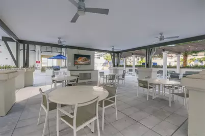 999 SW 1st #1916, Miami, FL 33130 - Photo 43