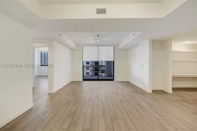 999 SW 1st #1916, Miami, FL 33130 - Photo 5