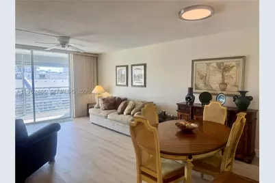 3750 NE 169 #Apt.G.405, North Miami Beach, FL 33160 - Photo 5
