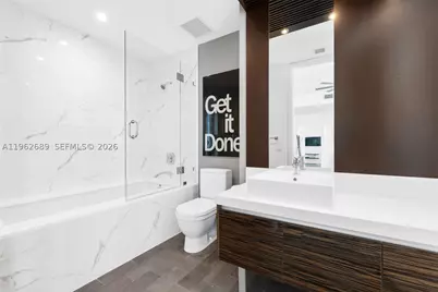 1100 Biscayne #5706, Miami, FL 33132 - Photo 27