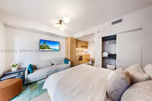 11 NE 6th, Miami, FL 33132 - Photo 5