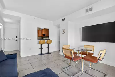 134 SW 7th #404, Miami, FL 33130 - Photo 5
