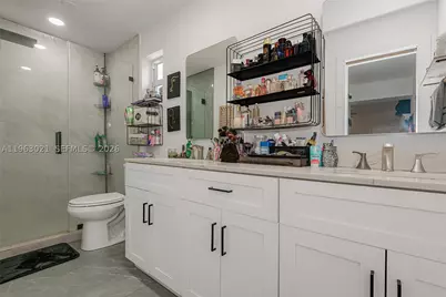 200 SW 69th, Pembroke Pines, FL 33023 - Photo 21