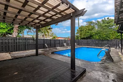 200 SW 69th, Pembroke Pines, FL 33023 - Photo 27