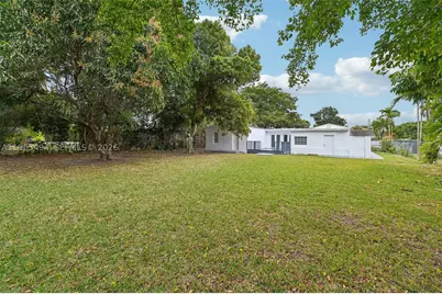 299 S Biscayne River, Miami, FL 33169 - Photo 41