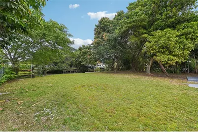 299 S Biscayne River, Miami, FL 33169 - Photo 43