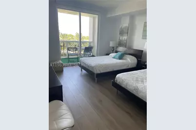 10275 Collins #427, Bal Harbour, FL 33154 - Photo 7