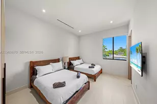 19701 NE 21st, Miami, FL 33179 - Photo 35