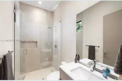 19701 NE 21st, Miami, FL 33179 - Photo 43
