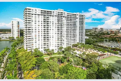 2801 NE 183rd #1504W, Aventura, FL 33160 - Photo 49