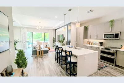 2879 Gin Berry, West Palm Beach, FL 33401 - Photo 3