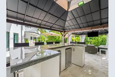 6180 Pine Tree, Miami Beach, FL 33140 - Photo 53