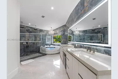 6180 Pine Tree, Miami Beach, FL 33140 - Photo 41